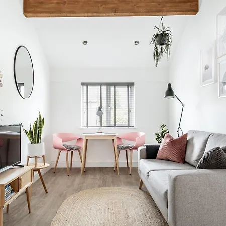 Appartement Stylish Accommodation - Bowness Centre With Parking Space *