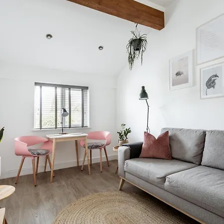 Apartment Stylish Flat - Centre With Parking *