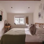 Stylish - Centre With Parking Space * Bowness-on-Windermere